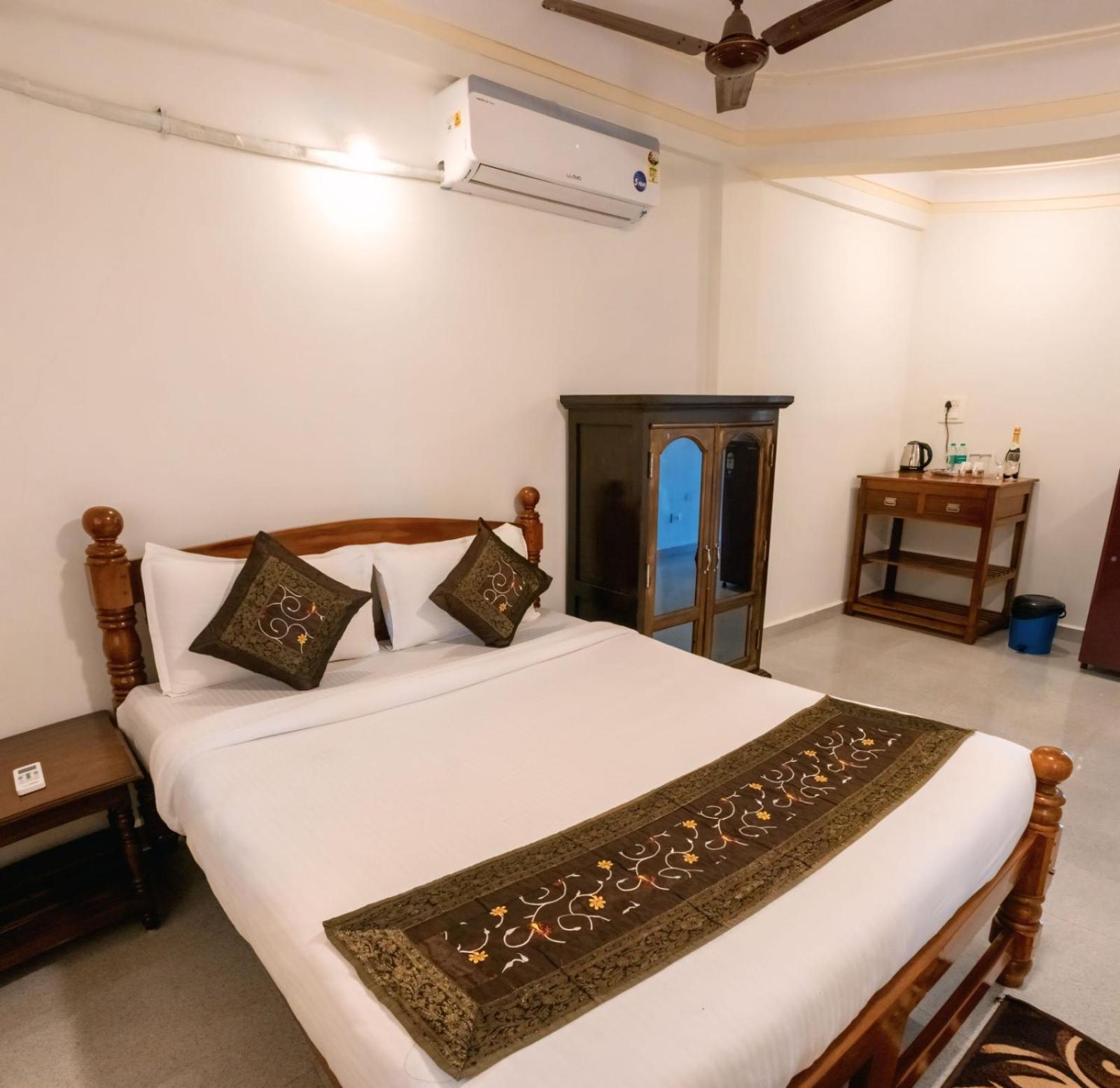 House Of Brothers Arambol Exterior photo